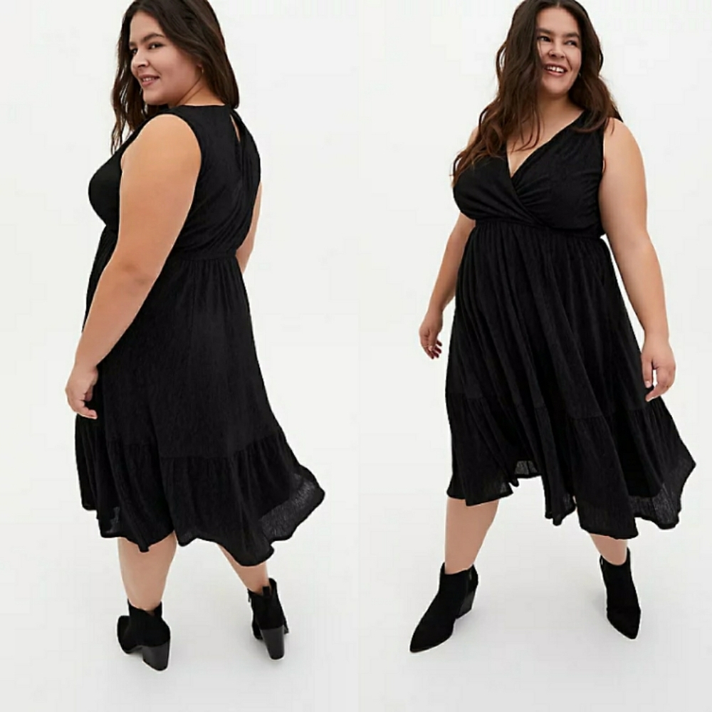 Torrid BLACK CRINKLE KNIT SURPLICE SKATER MIDI